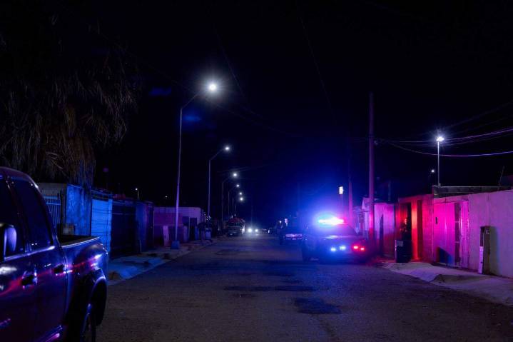 Recorre Marco Bonilla colonia Punta Naranjos para atender iluminación, seguridad y calles