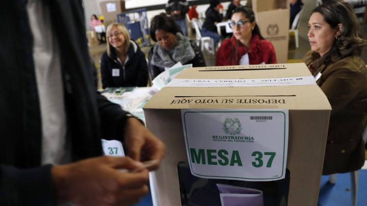 Las dudas que aún quedan en la ley de encuestas a un día que acabe la restricción a los sondeos presidenciales