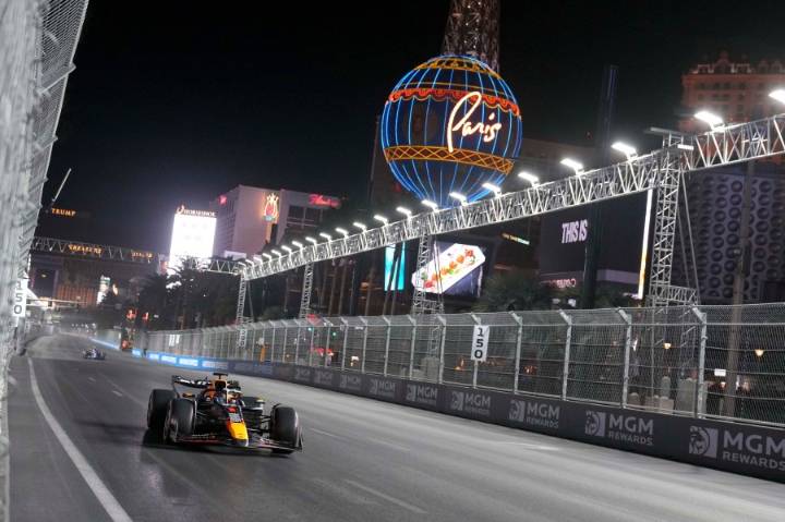 Rainy racing ahead for F1 Las Vegas Grand Prix unless weather forecast changes