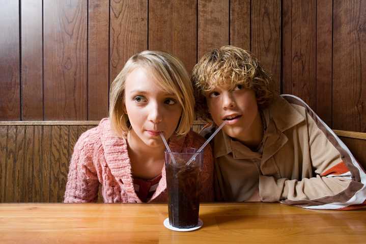 Dear Abby: Should I tell parents if I know their teen is having sex?