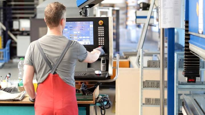 La producción industrial en Castilla-La Mancha se eleva un 5,6% en septiembre