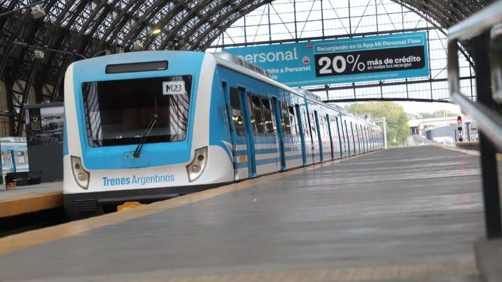 El Gobierno avanza en la compra de 43 trenes nuevos para renovar la red del AMBA