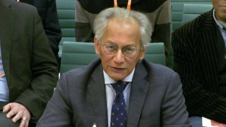 El presidente de la BBC admite que la disculpa por el documental de Trump llegó demasiado tarde: "Lamento los errores que se han cometido"