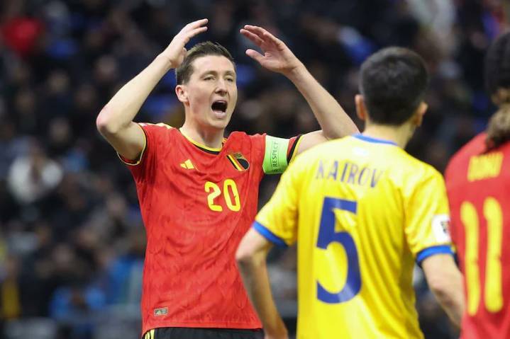 Bélgica empató 1-1 con Kazajistán