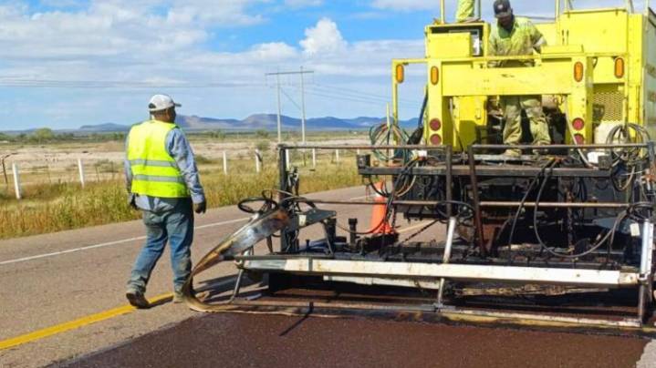 Repara SICT tramo NCG-Janos con microaglomerado