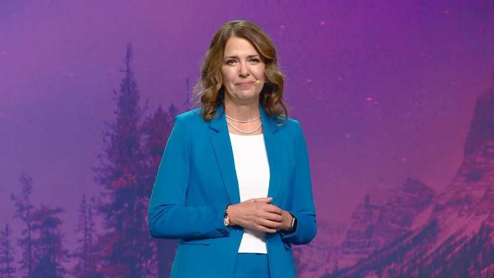 Alberta gov't to present motion next week against federal firearm seizure program: Smith