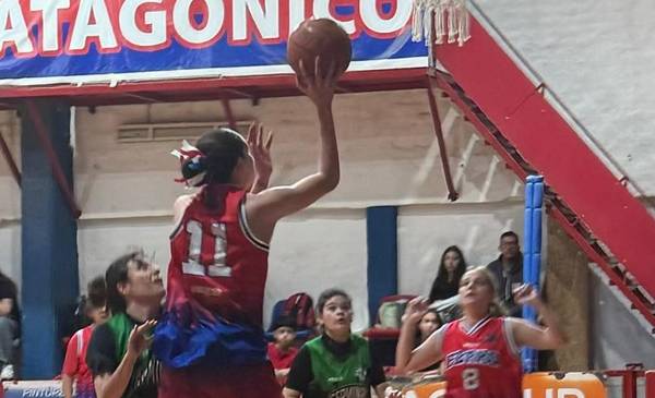 Ferro y Madryn dieron el primer paso hacia una nueva final