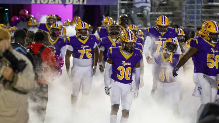 Hear Gainesville Sun Preps Reporter Noah Ram's thoughts on Columbia's 31