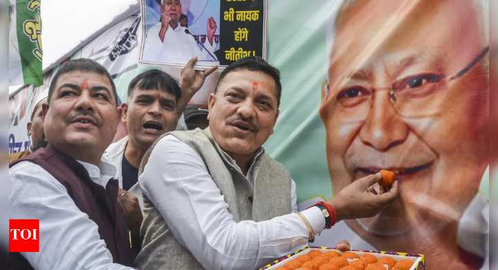 From litti chokha to jalebis: Streets burst into celebration as NDA crosses 200 mark; Delhi BJP HQ readies Bihari feast for victory night