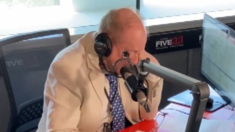 Tributes flow for radio presenter