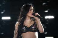 "Fue duro". Lali se sincera sobre el tuit contra Milei, sus inicios con Cris Morena y su nuevo documental en Netflix