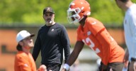 Browns plan for Shedeur Sanders should not surprise but notable