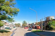 Una mujer sufrió un robo en la calle y un vecino enfrentó al ladrón