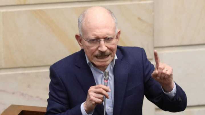 Senador Temístocles Ortega denuncia atentado en su contra en zona rural del Cauca