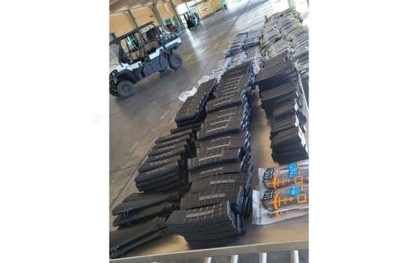 Intentó ciudadano de EU cruzar a México 1,285 cαrgαdores de αrmα$ de fμεgҩ