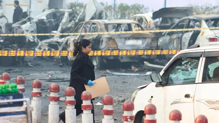 Delhi blast initial probe lead points link to Faridabad terror module