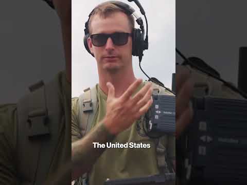 Soldier Remotely Pilots Black Hawk Helicopter – After Just an Hour of Training #shorts