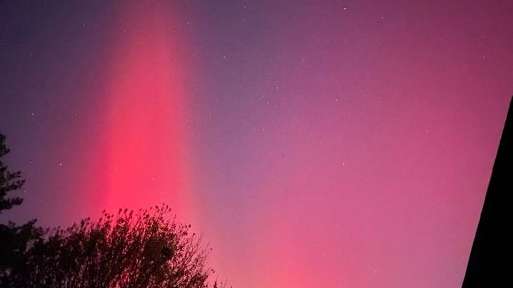 Northern lights dazzle Naperville area, with potential repeat tonight