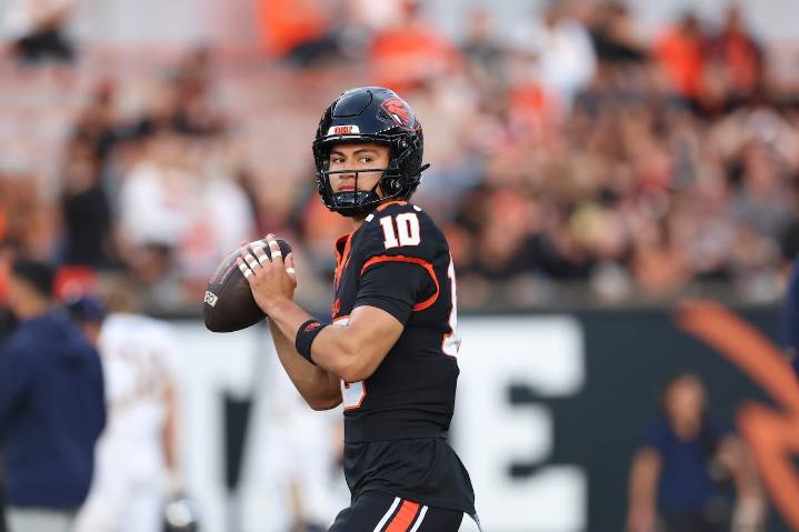 Tristan Ti’a wants to stay at Oregon State. Can he prove he’s the future?