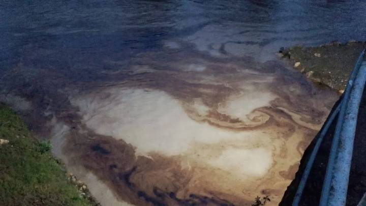 Reportan escurrimiento de hidrocarburo en el río Cazones y el arroyo Salsipuedes