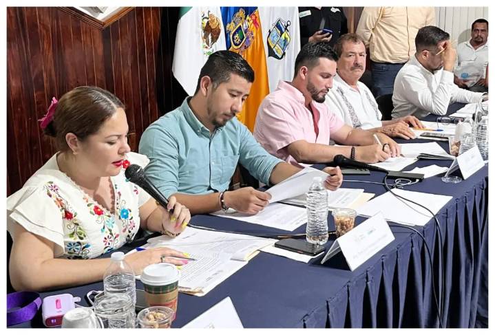 Municipio dará 30 mil pesos a 50 locatarios afectados por obras en avenida México