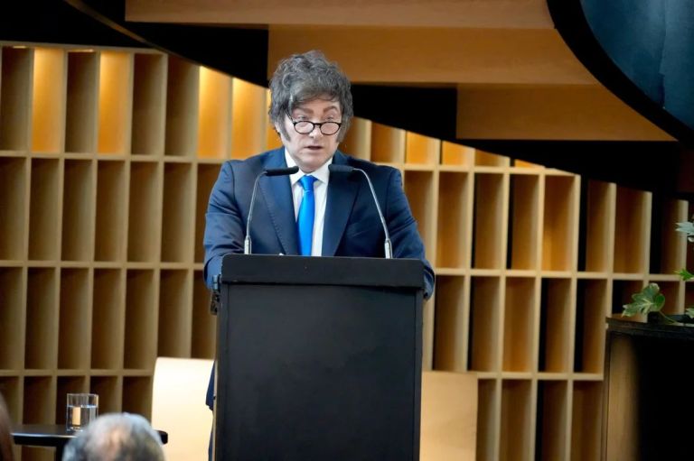 Javier Milei: “Abrochensé los cinturones porque va a haber mas reformas”