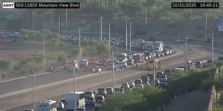 DPS investigating deadly crash on Loop 303 near Surprise