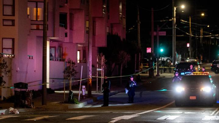 5 wounded, 1 seriously, in shooting outside San Francisco supermarket