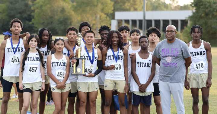 Charles Drew's Steven Ortega Shines at State Cross Country