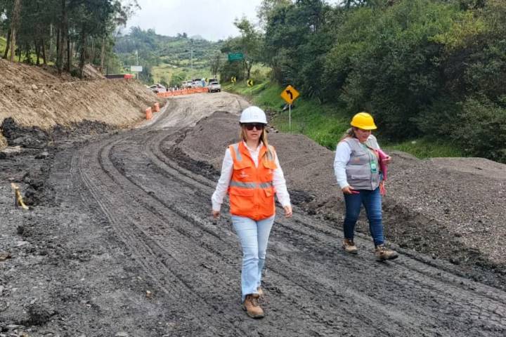 Gobierno habilitará un carril en el km 18 de la Vía al Llano y promete paso total el 15 de noviembre
