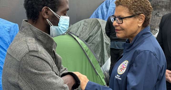 Mayor Bass lifts LA’s homelessness emergency declaration