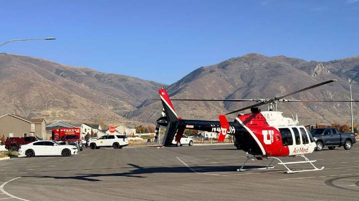 Kaysville bicycle crash leaves rider in critical condition