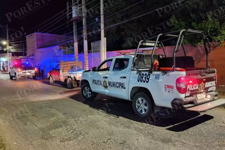 Motociclista sufre fracturas tras ser embestido por camioneta que se voló el alto en Dzitbalché