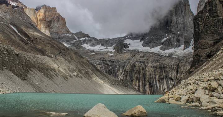"Se ha estigmatizado a los guardaparque": Sindicato de Conaf defiende labor tras tragedia en Torres del Paine