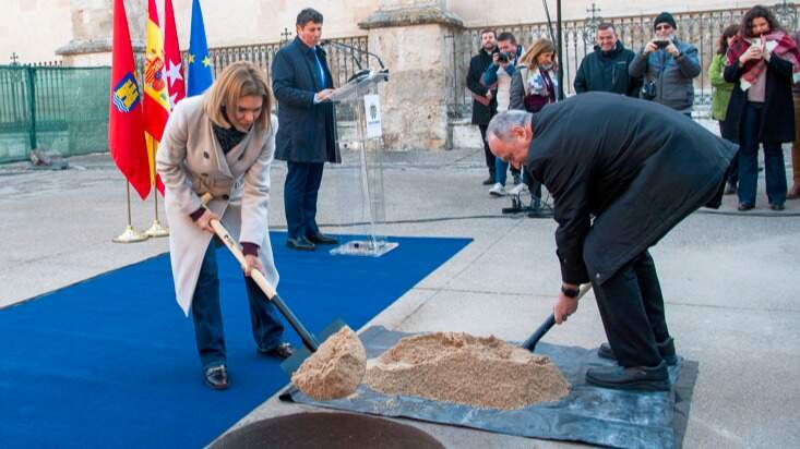 Judith Piquet impulsa la renovación de la Plaza de los Santos Niños, símbolo histórico de Alcalá