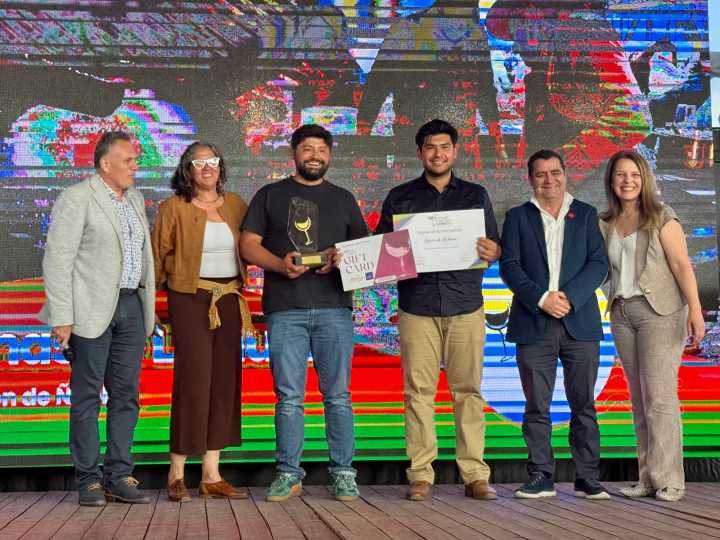 PORTEZUELO BRILLA EN LOS PREMIOS ENOTURISMO CHILE 2025 CON DOS RECONOCIMIENTOS REGIONALES.