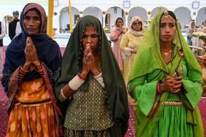 Indian pilgrims find ‘warm welcome’ in Pakistan despite tensions