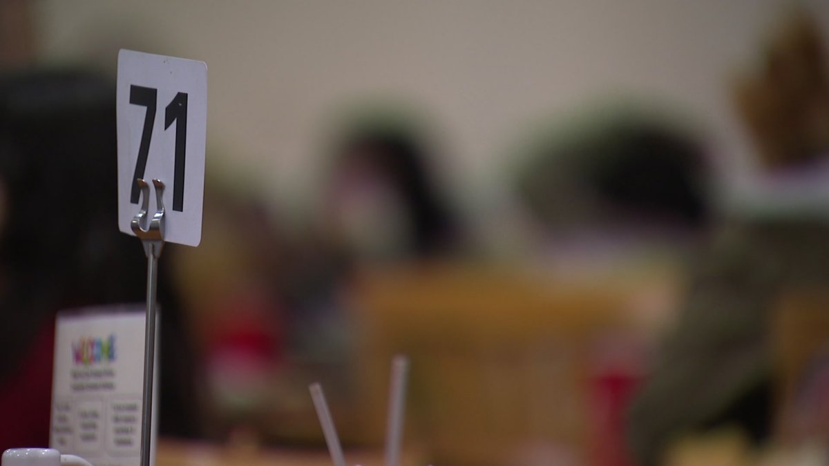 North Texans turn to free meals as SNAP delays hit amid shutdown