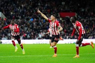 Sunderland moves into fourth place after home draw with Everton