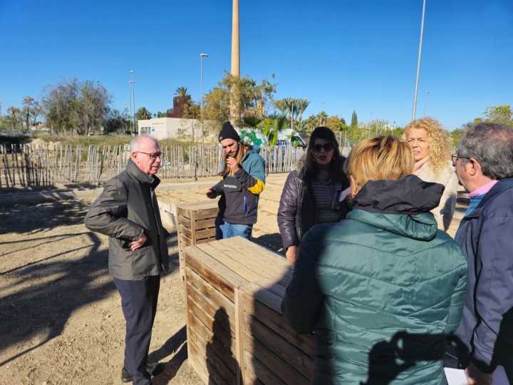 Murcia | Ocho nuevos usuarios reciben sus parcelas en los Huertos de Ocio de Murcia
