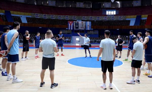 Argentina visita a Cuba: "Tenemos fresca la no clasificación al último Mundial", dijo Casalánguida