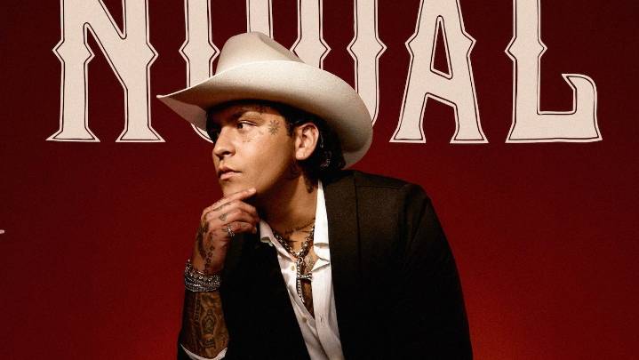 Christian Nodal genera revuelo a su llegada al Reclusorio Oriente