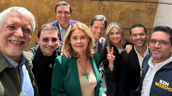 Precandidatos presidenciales se reunieron para buscar la unión