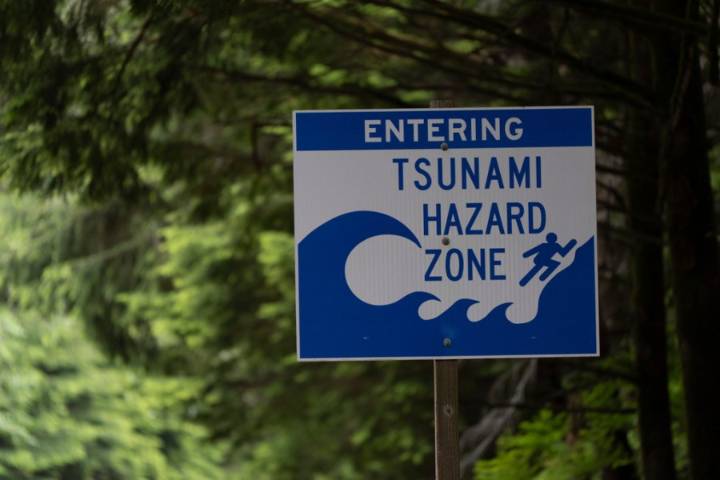 Real-time tsunami alerts canceled for Oregon, Washington coast