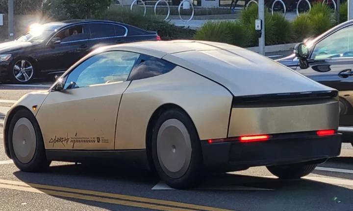 Waymo rider data hints that Tesla’s Cybercab strategy might be the smartest, after all