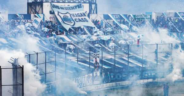 Bronca, pintadas y tensión en el estadio del Lobo Jujeño tras ser eliminado