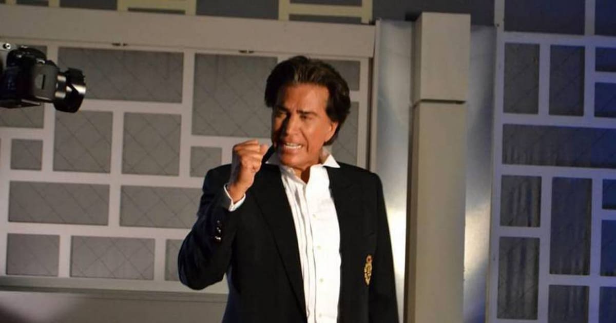 Video: el cantante ‘El Puma’ es bajado de avión tras incidente con piloto