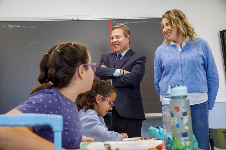 Anuncio del Gobierno Regional sobre la Convocatoria de Estancias Formativas para Docentes de FP