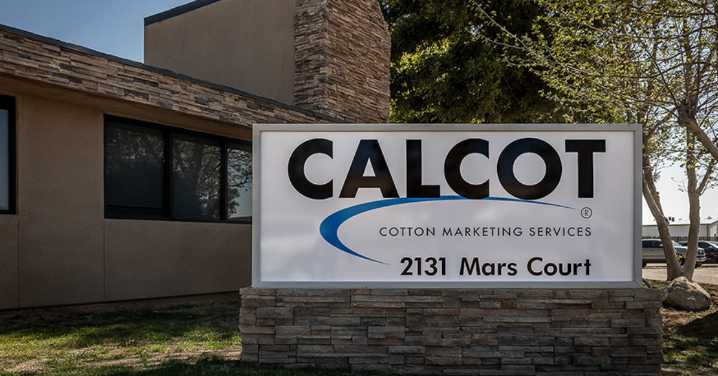 Dallas-based bank sues Calcot for $15 million 