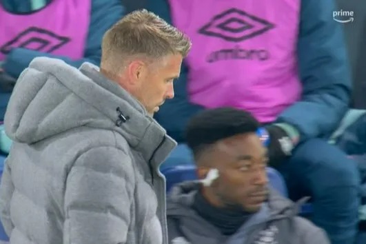 Fans in disbelief as snap of The Traitors star on Luton Town's bench against Arsenal goes viral